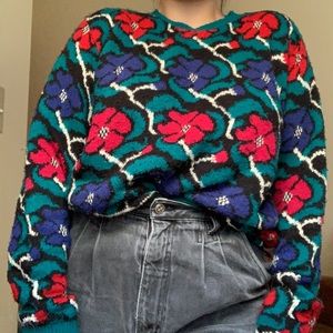 Vintage flower sweater